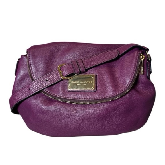 Marc Jacobs Elegant Purple Crossbody Bag - Picture 2 of 12